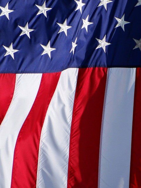 How to clean and maintain a Nylon American Flag - StarSpangledFlags.com